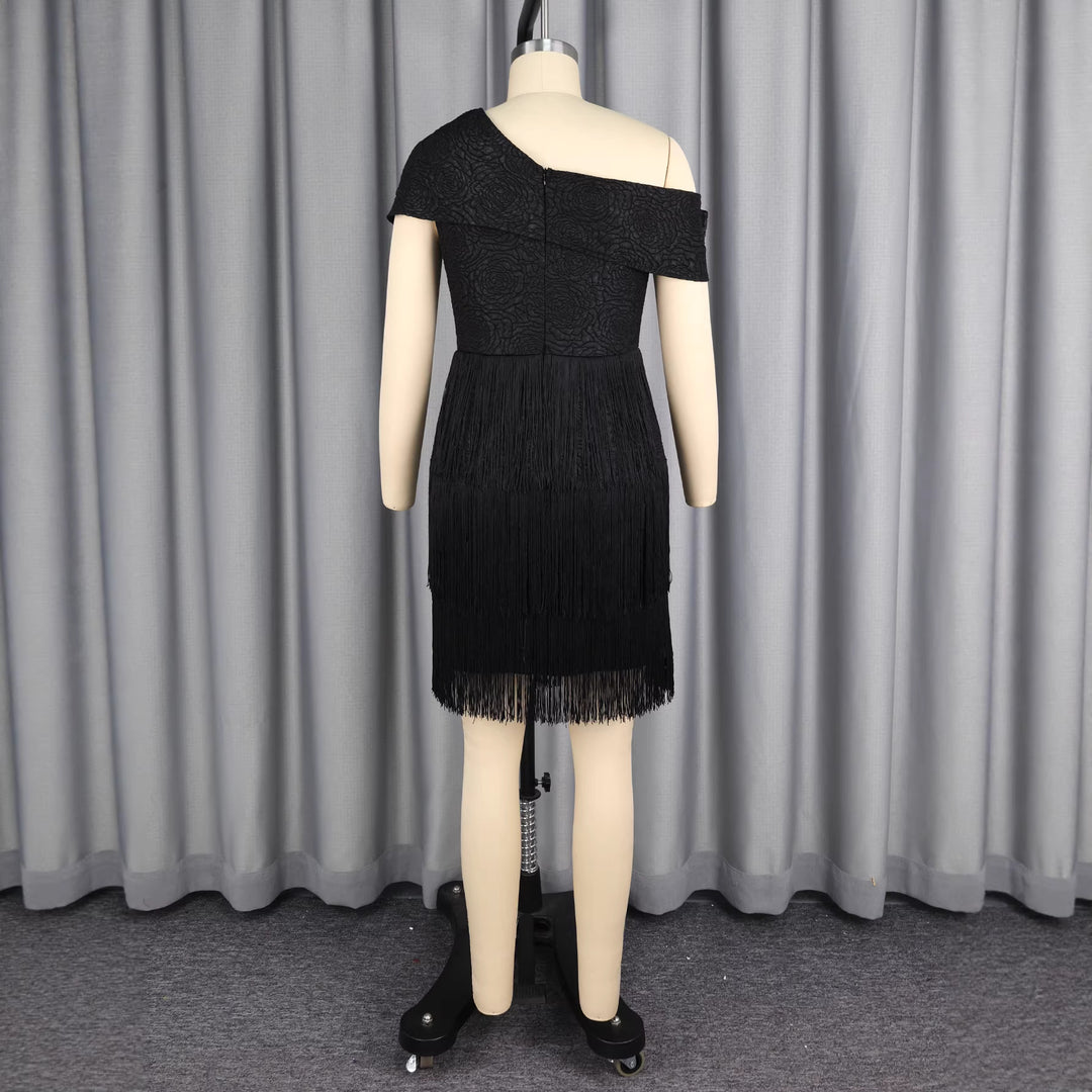 Damen glamouröses Abendkleid mit Rüschen und Fransen EB