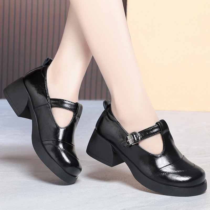 Damen Riemchenpumps mit stabilem Blockabsatz und modischem Riemchen EB