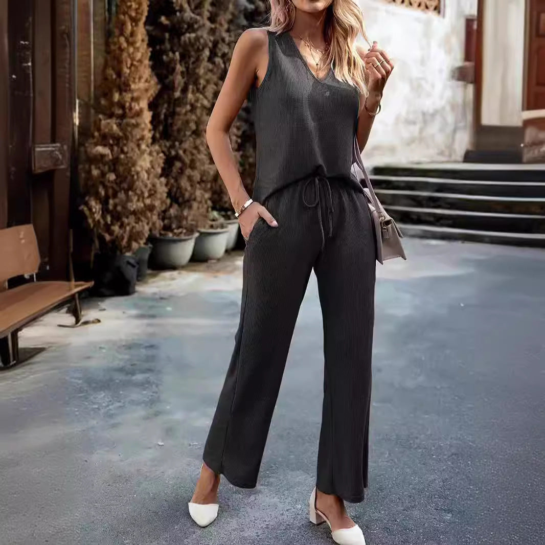 Damen lässiges Ensemble aus Top und weiten Hosen EB