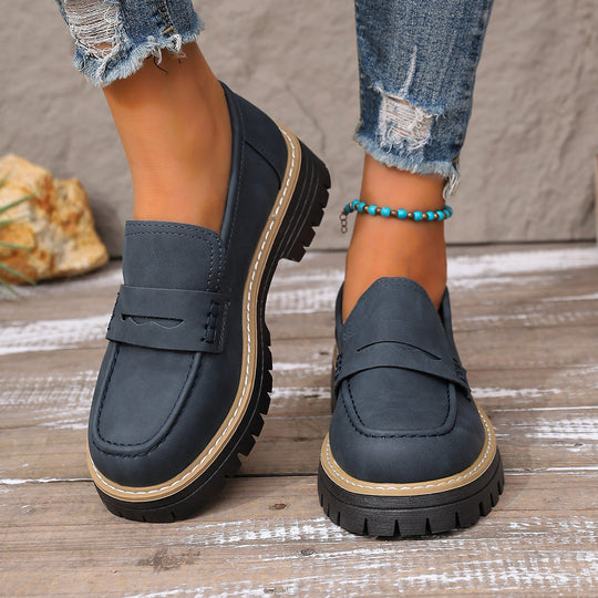 Damen Robuste Penny-Loafer mit profilierter Gummisohle EB