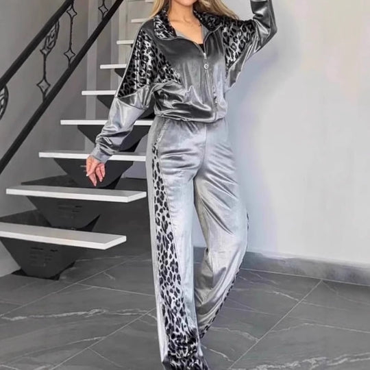 Damen Sportlicher Lounge-Anzug mit elegantem Leoprint EB