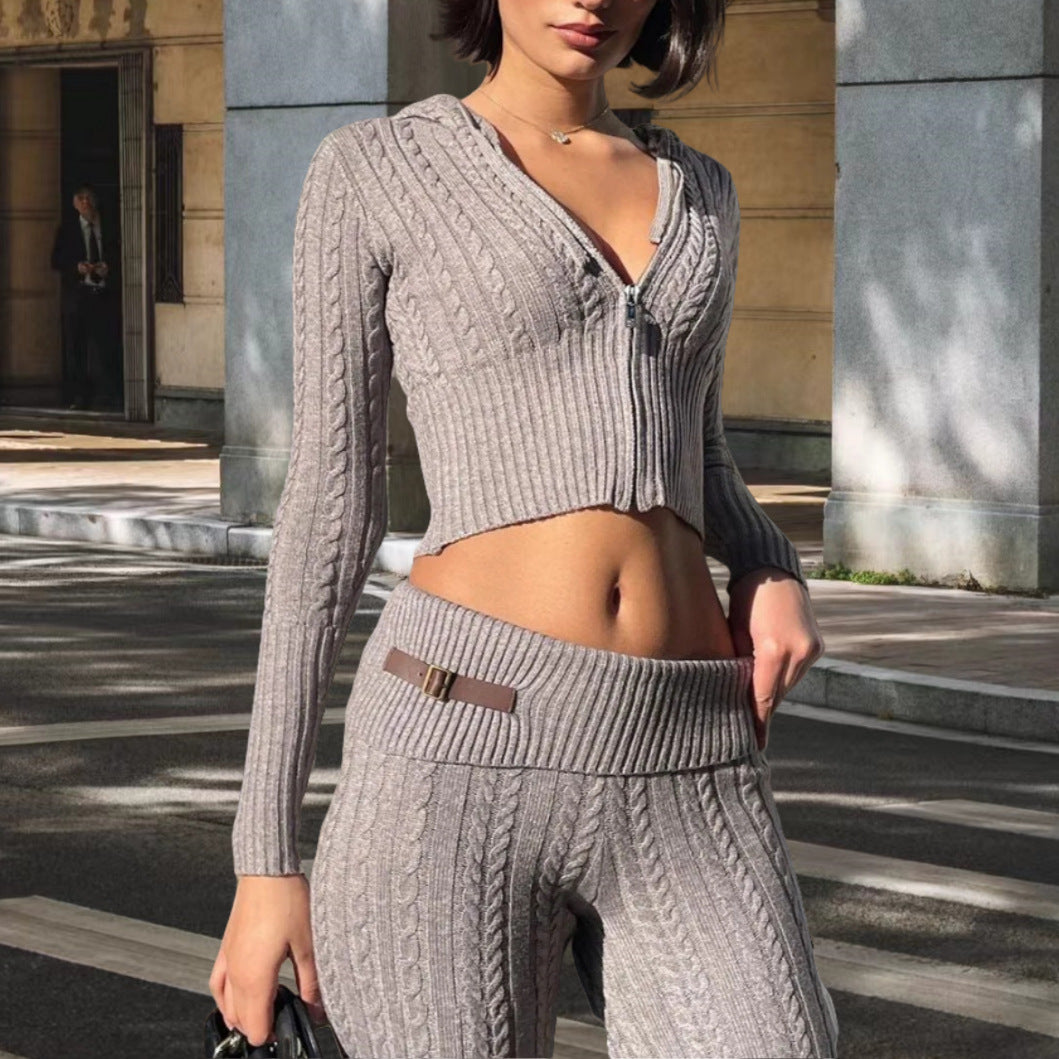 Damen Strickanzug mit Reißverschluss und weitem Bein EB