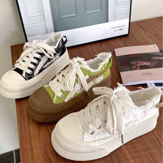Damen Chunky Sneakers mit individuellen Fransen-Details und dämpfender Sohle EB