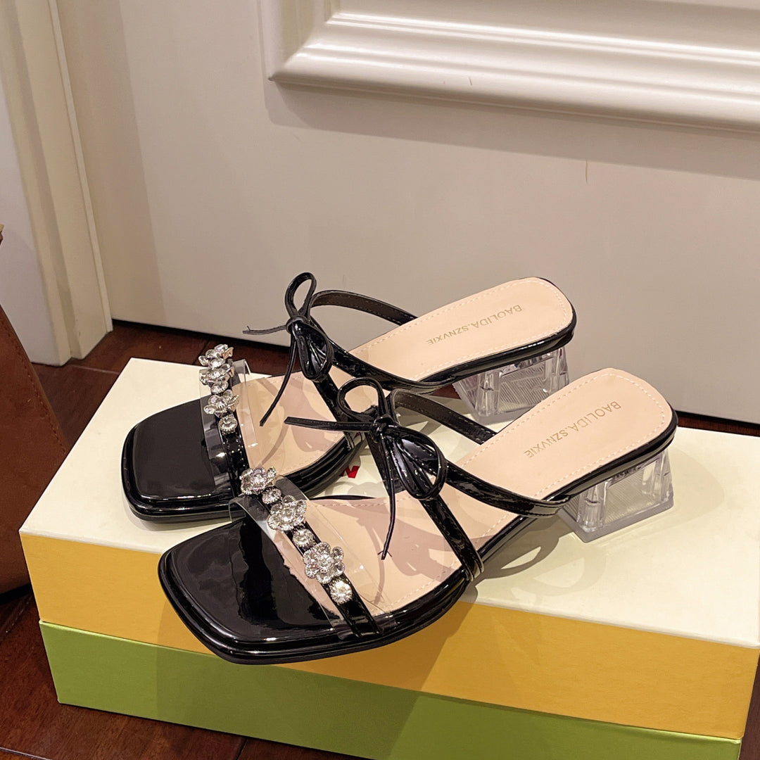 Damen glamouröse Sandalen mit funkelnden Strassdetails und transparentem Blockabsatz EB