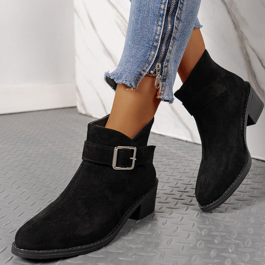 Damen Stiefeletten mit modischem Schnallen-Detail und komfortablem Blockabsatz EB