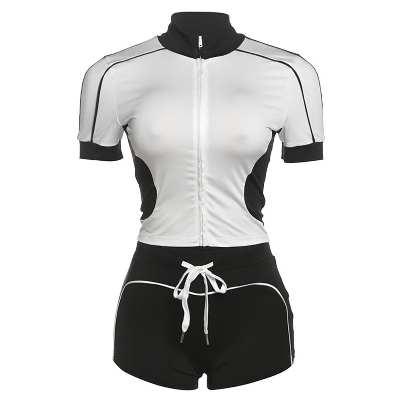 Damen Sportliches Kurzarm-Set mit Reißverschluss und Shorts EB