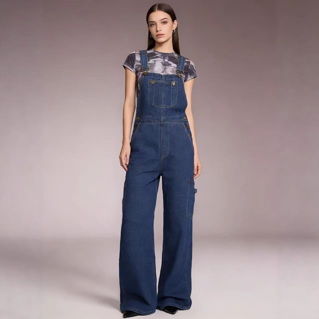 Damen Latzhose im lässigen oversized Schnitt mit funktionalen Seitentaschen EB