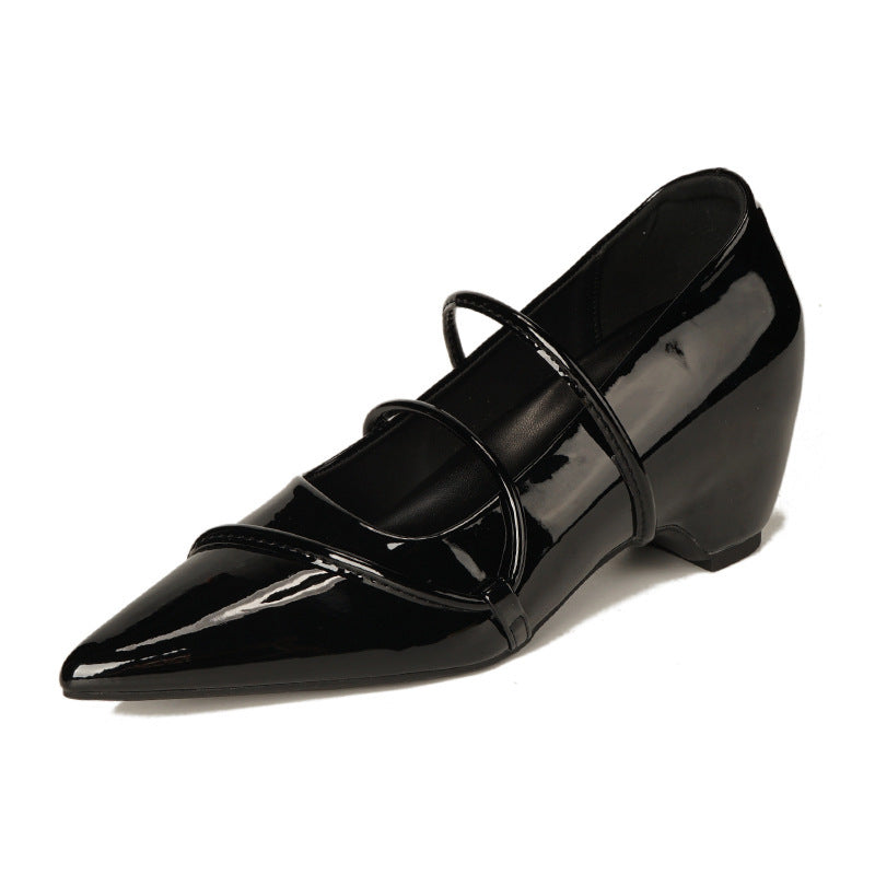 Damen Elegante und bequeme Pumps mit Riemchen EB