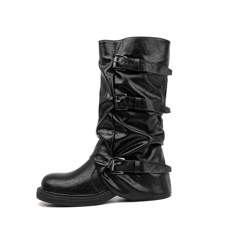 Damen Bikerstiefel mit mehrfachen Zierschnallen, gerafftem Schaft und robuster Profilsohle EB