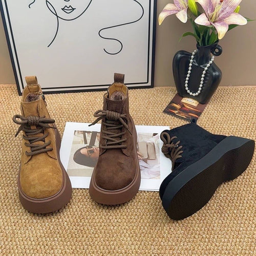 Damen Modische Stiefel mit robustem Profil und praktischer Reißverschlussöffnung EB