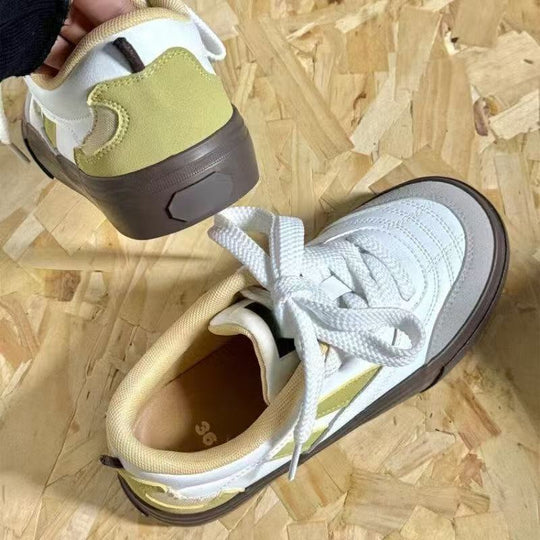 Damen Sportliche Sneakers mit hochkomfortabler Dämpfung und modischem Design EB