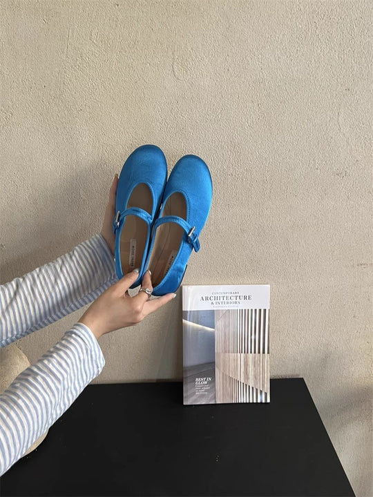 Damen modische Mary Janes mit verstellbarem Riemen und glänzender Oberfläche EB
