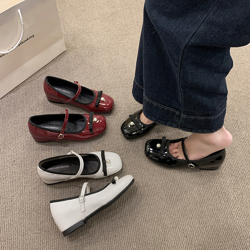 Damen Ballerinas mit modischer Schleife und perlenverziertem Riemen EB