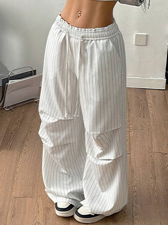 Damen Relaxed Fit Sporthose mit seitlichen Taschen EB