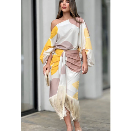 Damen Maxikleid mit Fransen und asymmetrischem Schnitt EB