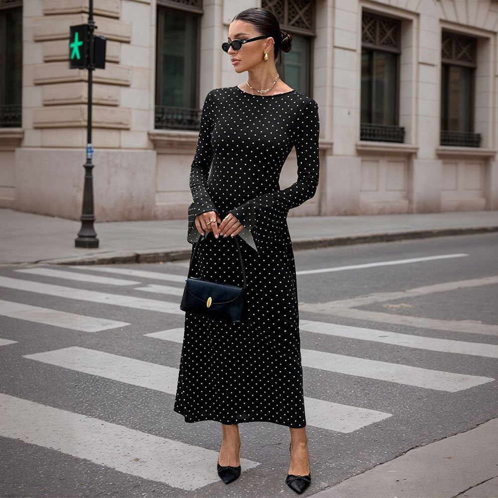 Damen elegantes Polka‑Dot Maxikleid mit tailliertem Oberteil, Trompetenärmeln und fließendem A‑Linien‑Rock Eichborn Berlin