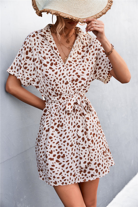 Damen legeres Kurzarmkleid mit trendigem Zebra-Print und Gürtel EB