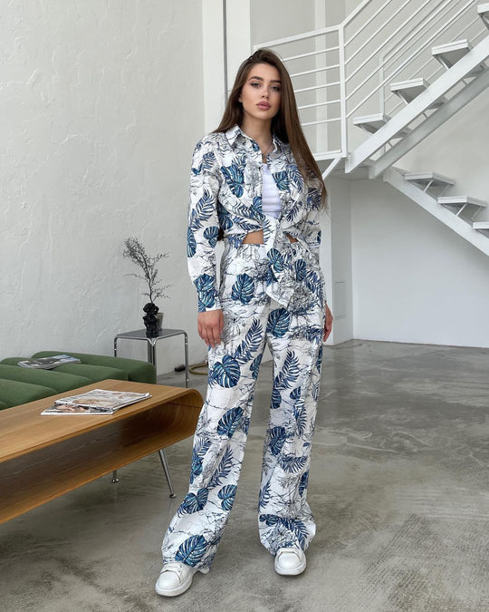Damen modisches Ensemble mit floralem Muster und weitem Schnitt EB