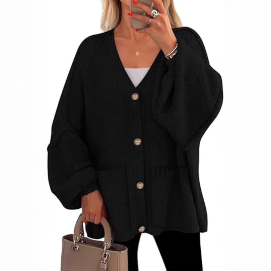 Damen Oversize Strickcardigan mit V-Ausschnitt, goldenen Zierknöpfen und aufgesetzten Taschen EB