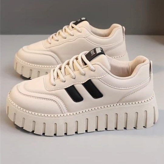 Damen Chunky-Sneaker mit innovativer Sohlenstruktur und atmungsaktiver Oberfläche EB