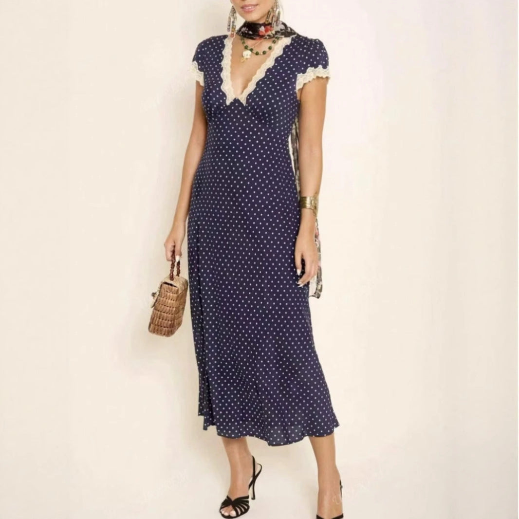 Damen Maxikleid mit raffiniertem Schnitt und floralen Spitzenakzenten EB