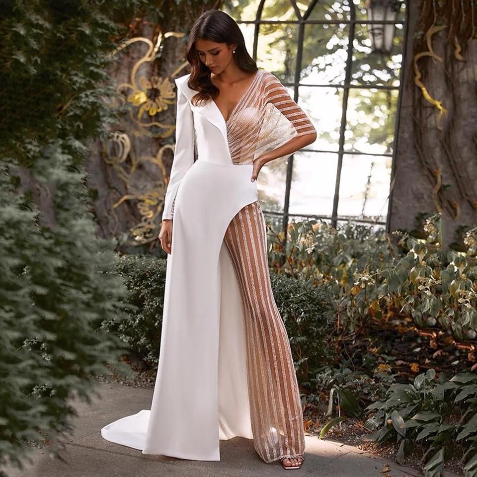 Damen Eleganter Jumpsuit mit asymmetrischem Schnitt und funkelnden Akzenten EB
