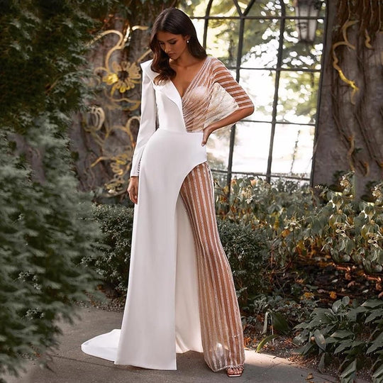 Damen Eleganter Jumpsuit mit asymmetrischem Schnitt und funkelnden Akzenten EB