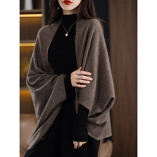 Damen Großer Strickponcho mit modernem Rautenmuster EB