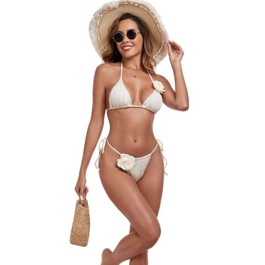 Damen Triangel-Bikini mit aufwendigem Blumendetail EB