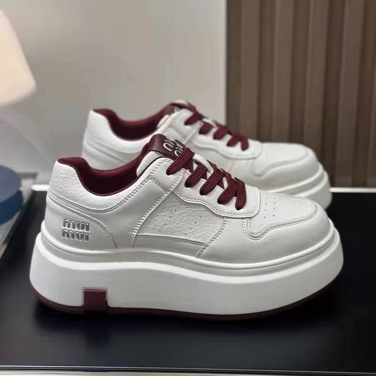 Damen Plattform Sneakers mit modischem Obermaterial und rutschfester Sohle EB