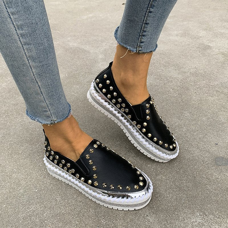 Damen Modische Slipper mit Nieten EB