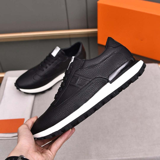 Damen Sportliche Sneakers aus hochwertigem Leder mit rutschfester Laufsohle EB