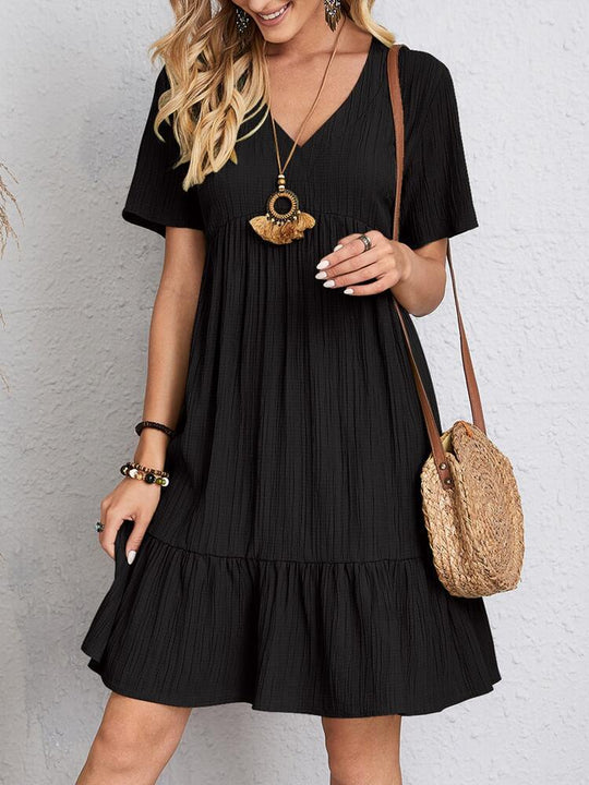Damen lässiges V-Ausschnitt Kleid mit Schößchen und Rüschendetails EB
