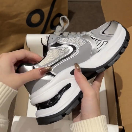 Damen Sportliche Sneakers mit atmungsaktiver Mesh-Oberfläche und dynamischer Dämpfung EB