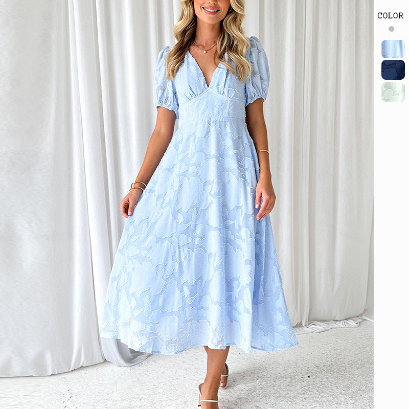 Damen Maxikleid mit floralen Akzenten und voluminösen Puffärmeln EB