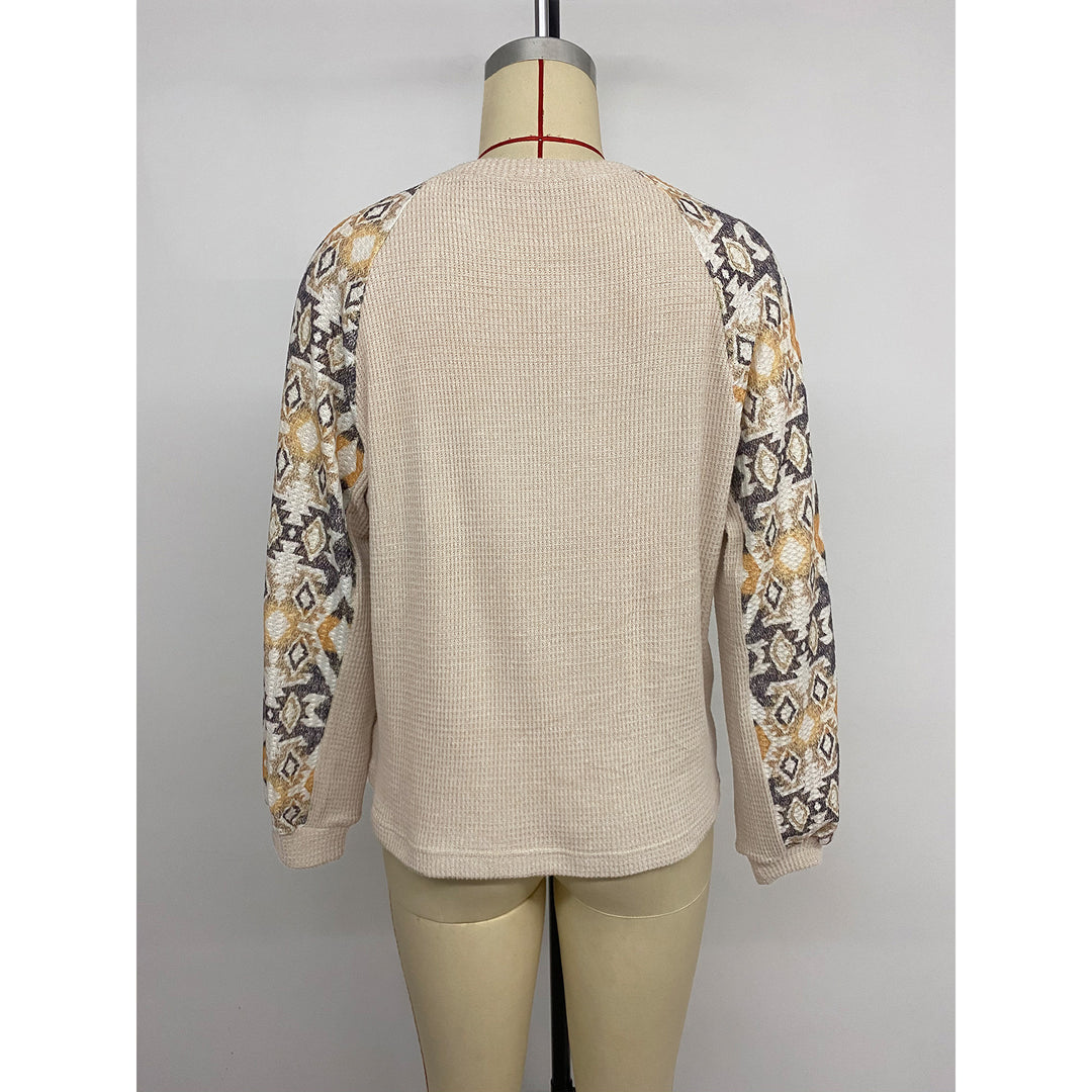 Damen Strickpullover mit modernen Raglanärmeln und floralem Muster EB
