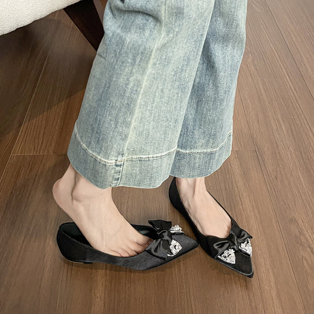 Damen elegante Ballerinas mit schimmerndem Schleifen- und Strassdetail EB