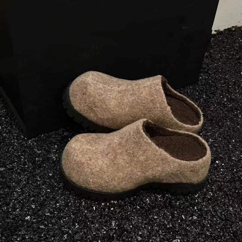 Damen Clogs aus hochwertigem Filz mit robustem Profil und rutschfester Sohle EB
