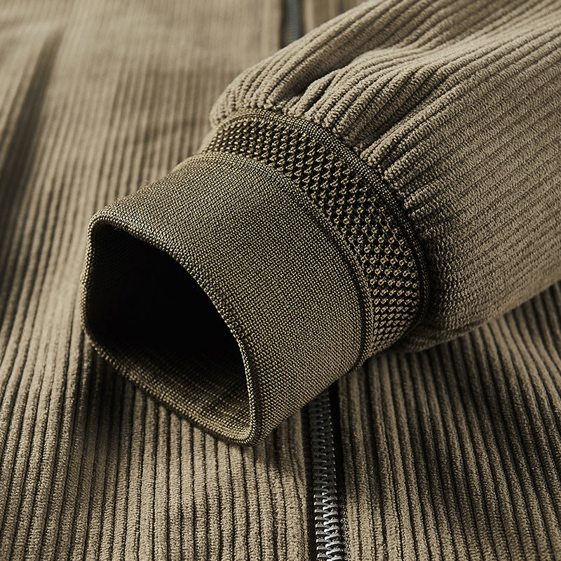 Herren Leichter Cordblouson mit wattiertem Innenfutter, Rippbündchen und Logo-Patch EB