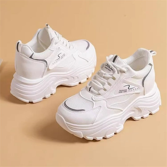 Damen Sportliche Chunky Sneakers mit gepolsterter Sohle und atmungsaktivem Obermaterial EB
