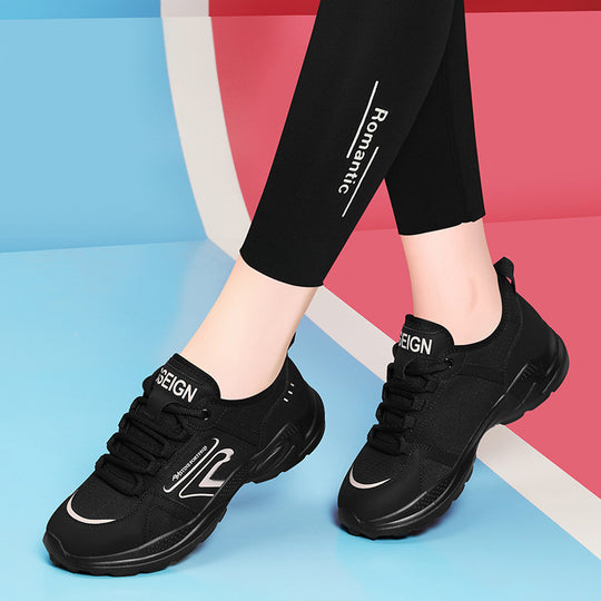 Damen Sportliche und atmungsaktive Lauf-Sneaker mit rutschfester Sohle EB