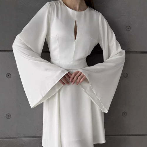 Damen Elegantes Wickelkleid mit weit ausgestellten Ärmeln und tiefem Ausschnitt EB