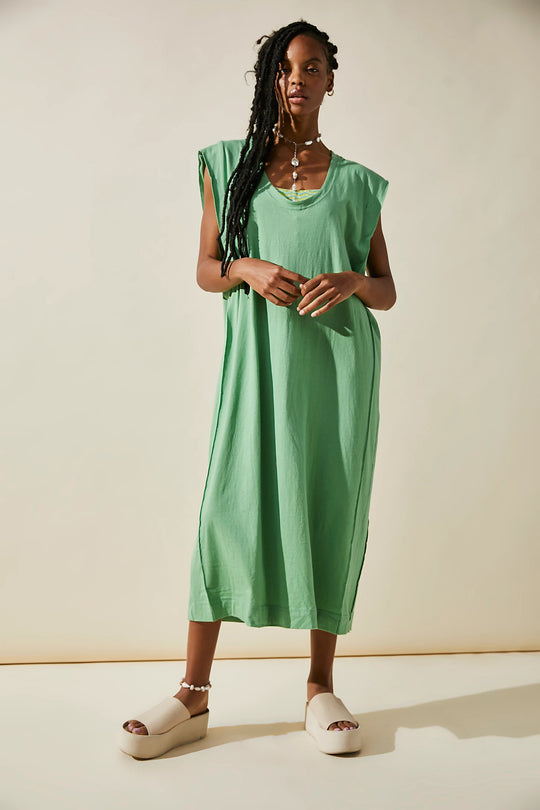 Damen lässiges Maxikleid mit tiefem Ausschnitt und seitlichen Schlitzen EB