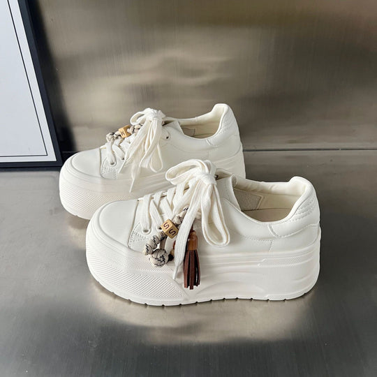 Damen Plattform Sneakers mit modischem Design und innovativem Schnürsystem EB