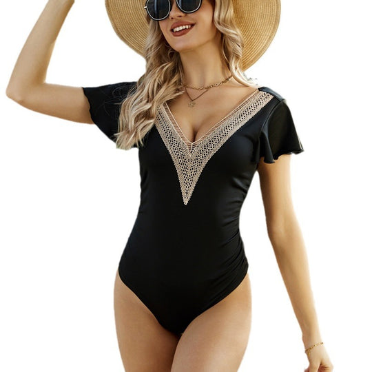 Damen Eleganter Badeanzug mit Volants und Spitzendetail EB