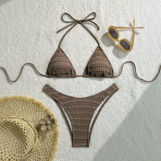 Damen Triangel-Bikini mit strukturierter Oberfläche und verspielten Trägern EB