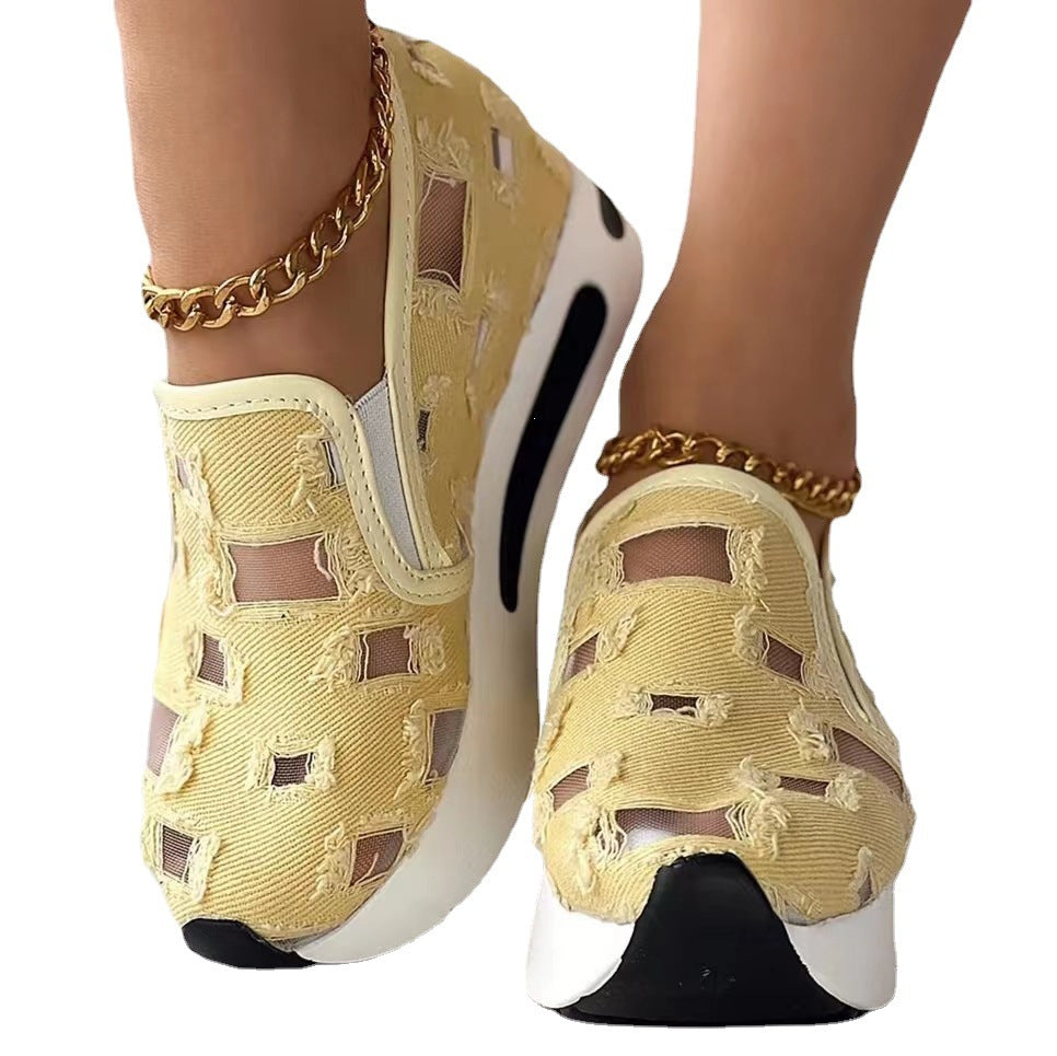 Damen Atmungsaktive Slip-On Sneakers mit modischem Lochdesign EB