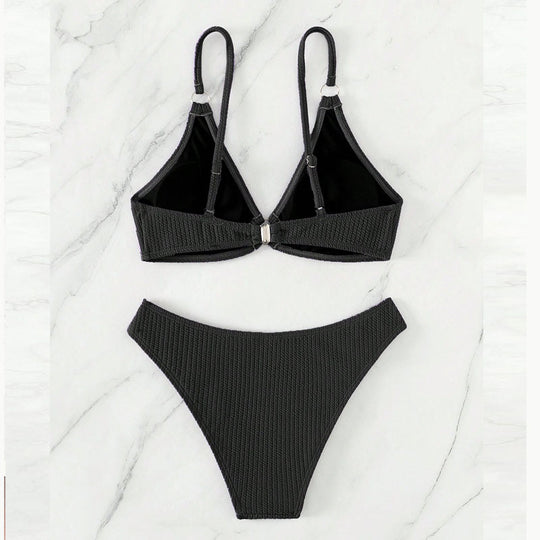 Damen Triangel-Bikini mit Ringverzierungen EB