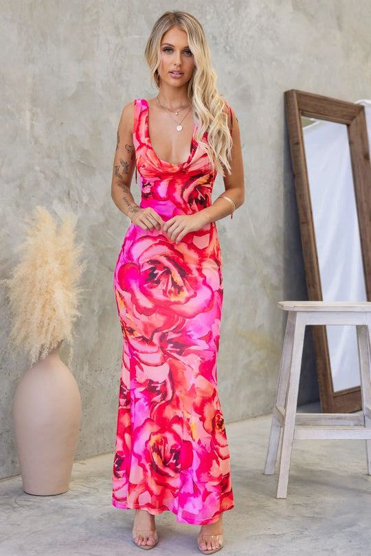 Damen Maxikleid mit elegantem Wasserausschnitt und floralen Akzenten EB