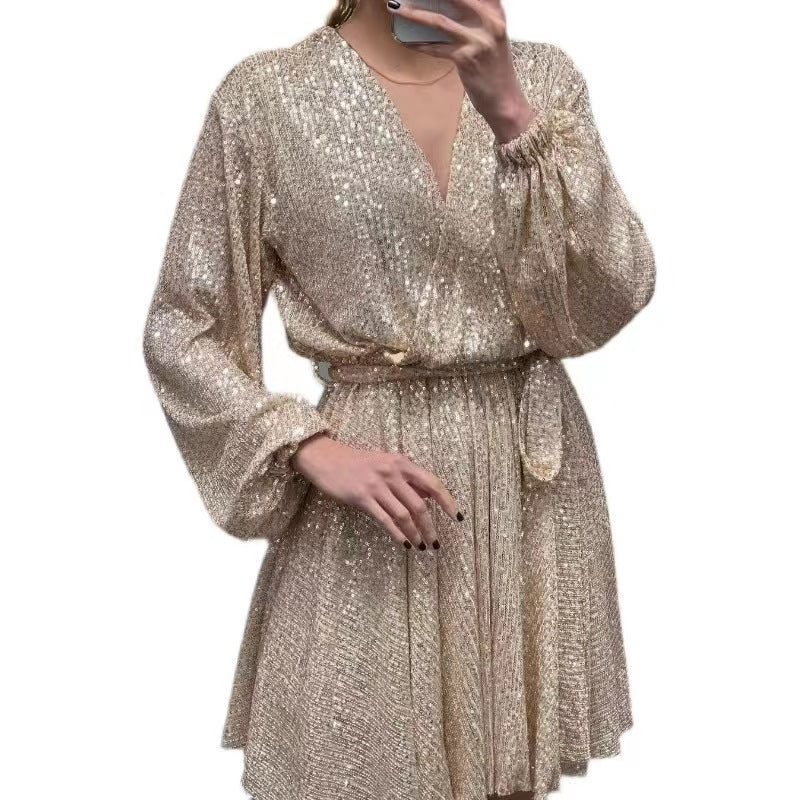 Damen Glamouröses Feierabendkleid mit funkelnden Pailletten und leichtem V-Ausschnitt EB